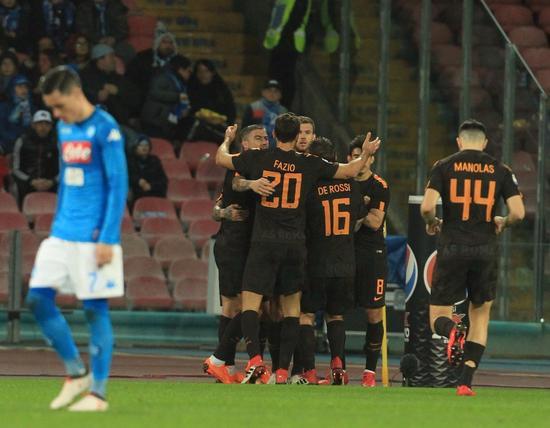  那不勒斯终场前丢球痛失夺冠主动权